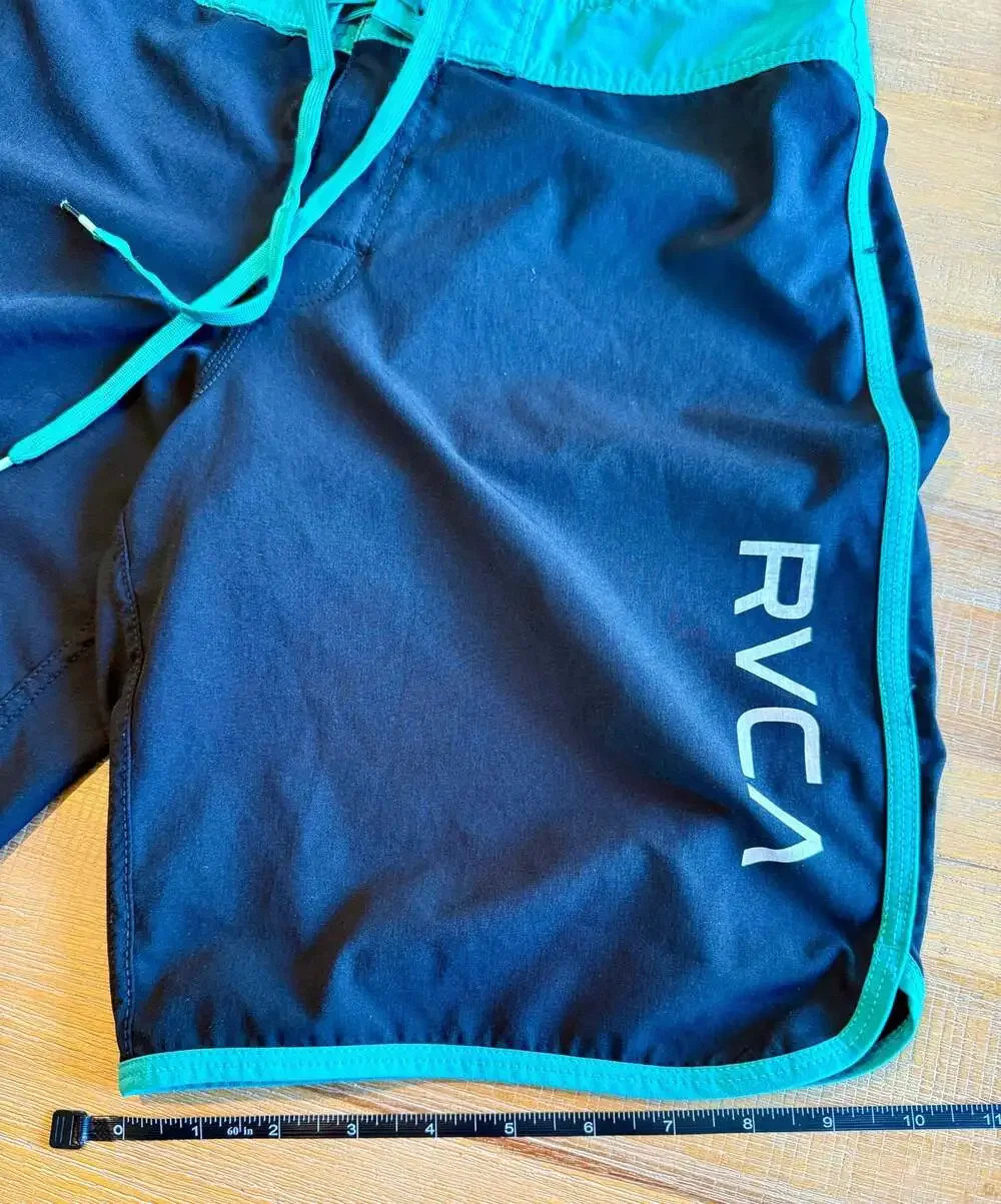 RVCA Performance Stretch Black and Turquoise Boardshorts Size 30